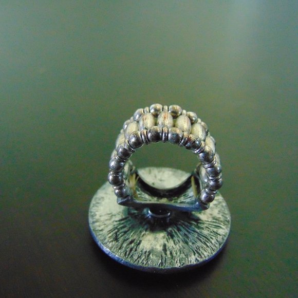Costume jewelry- ring - Picture 7 of 11